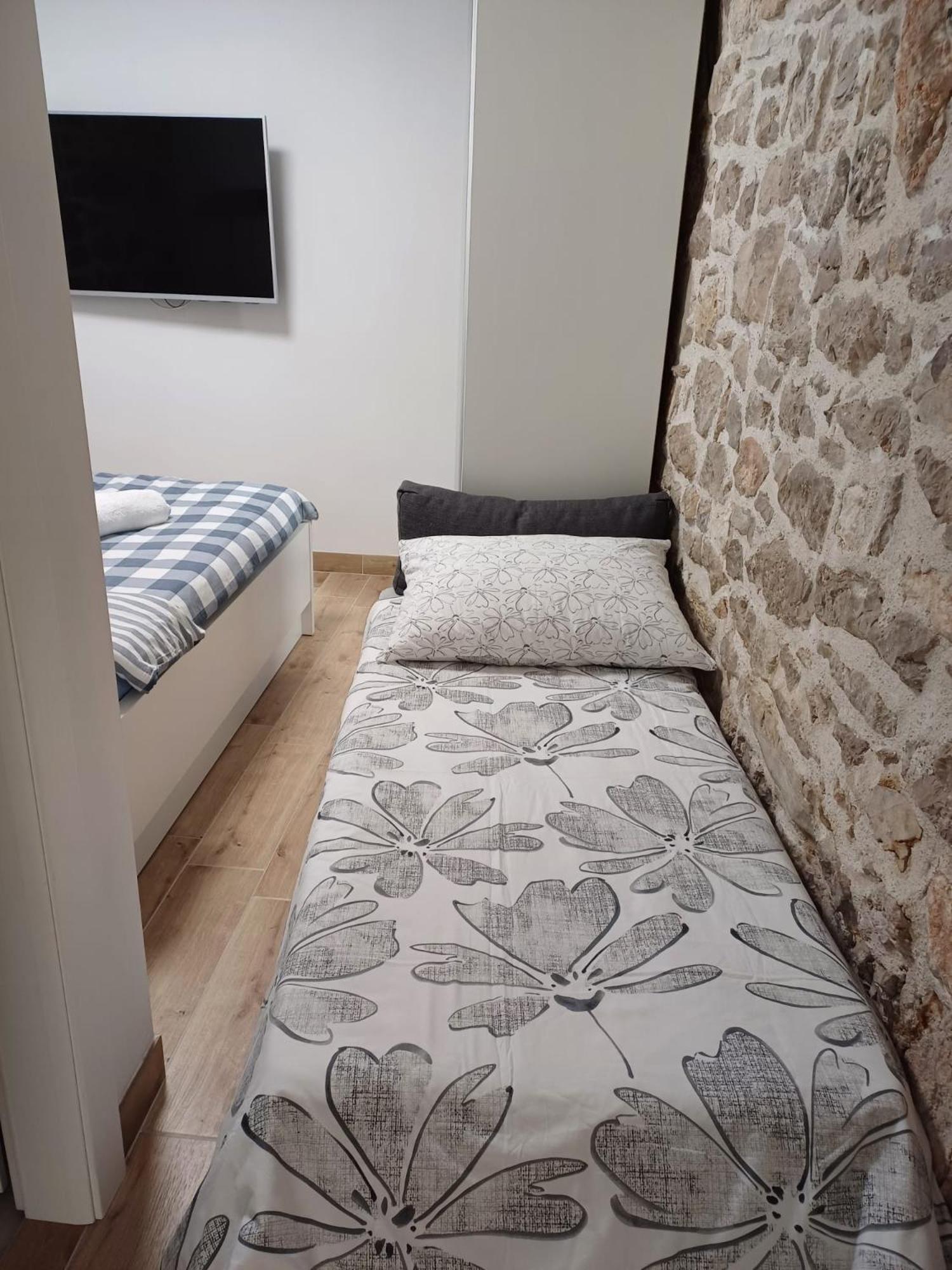 Apartman Kale 시베니크 외부 사진